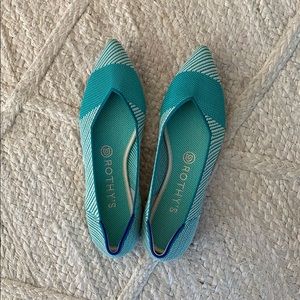 Rothys calypso points size 8